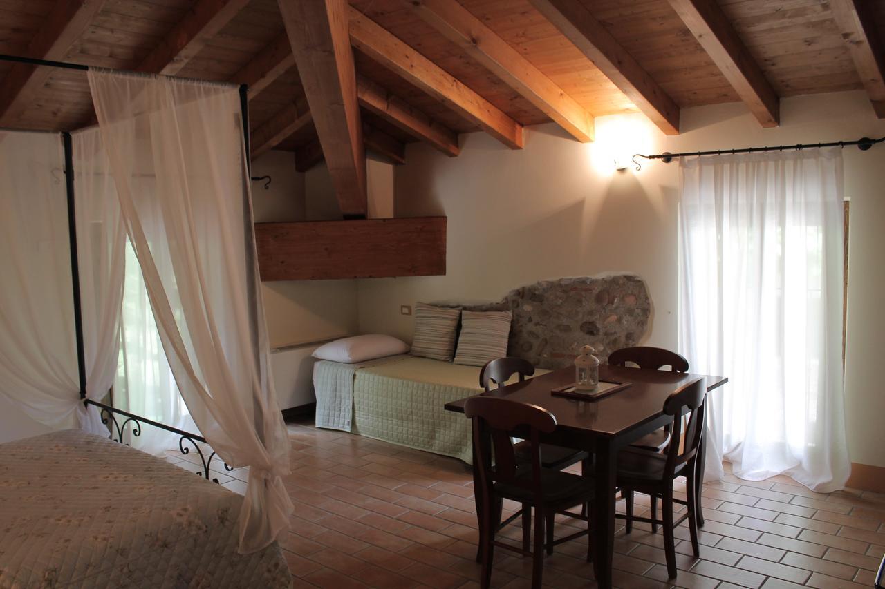 Agriturismo Villa Dei Mulini Volta Mantovana Luaran gambar